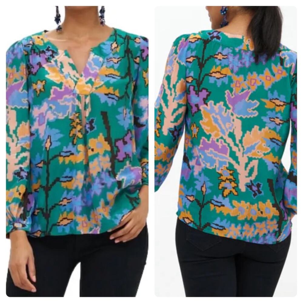 TUCKERNUCK Oliphant V Neck Blouse Bukhara Green
